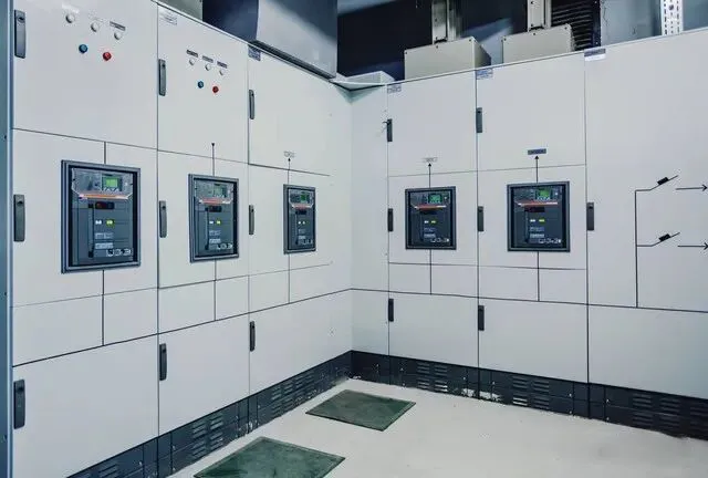 尊时凯龙·(中国区)人生就是搏